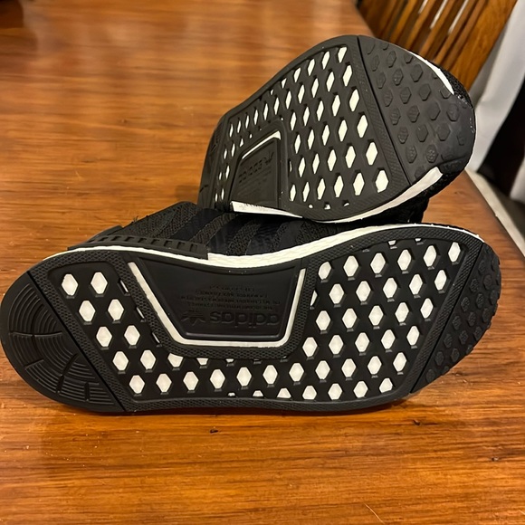 Adidas NMD_R1 Boost Shoes Sneakers EE5172 NMD Boost black metallic Womens Sizes - Picture 11 of 13